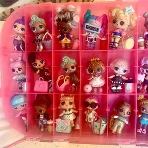 Lol Surprise dolls Lot - 21 Dolls all clothed with accessories